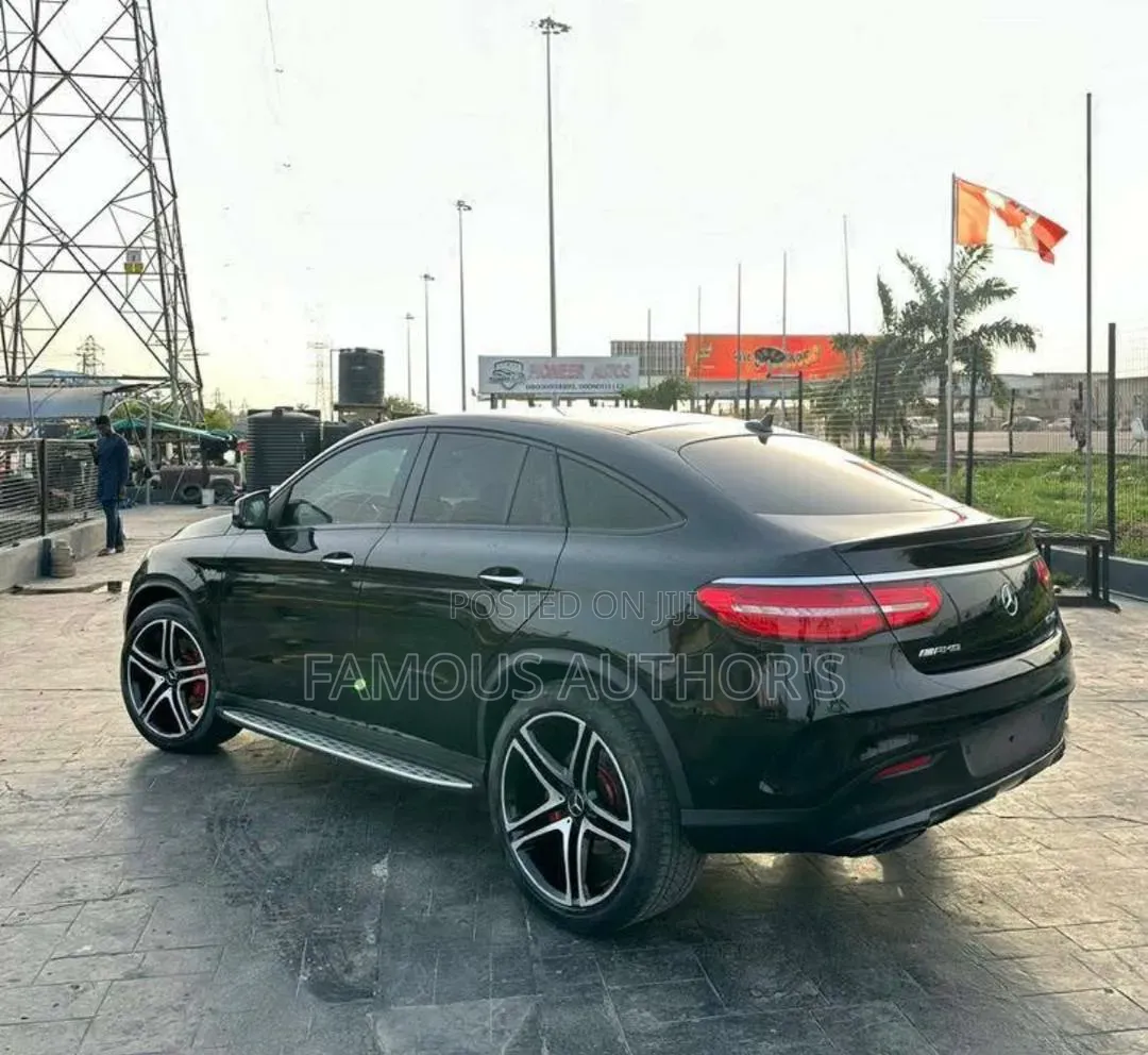Mercedes-Benz GLE-Class 2018 Black