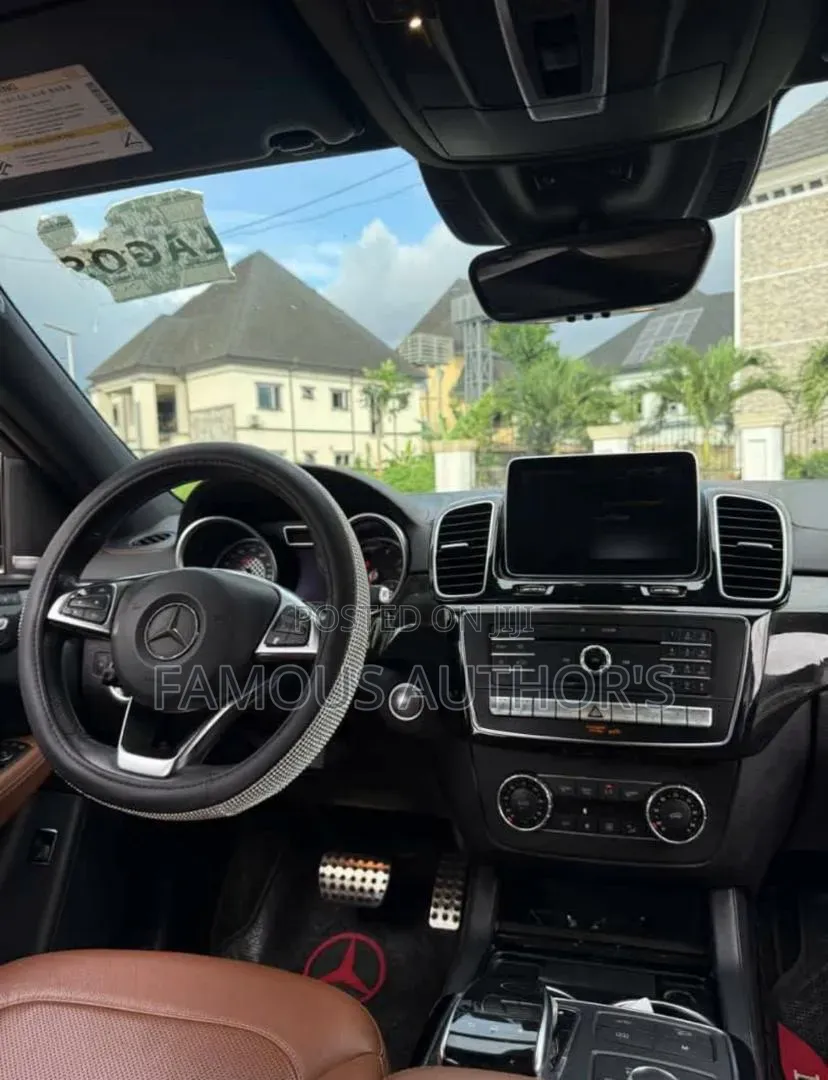 Mercedes-Benz GLE-Class 2018 Black