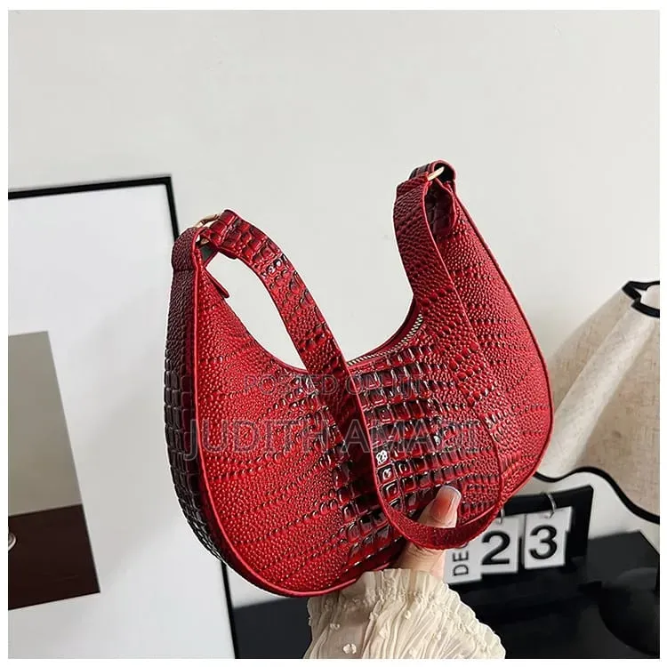 Croc Mini Half Moon Bag With Chain Strap | PH