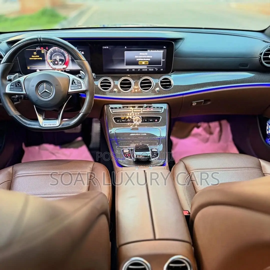 Mercedes-Benz E63 2019 Blue