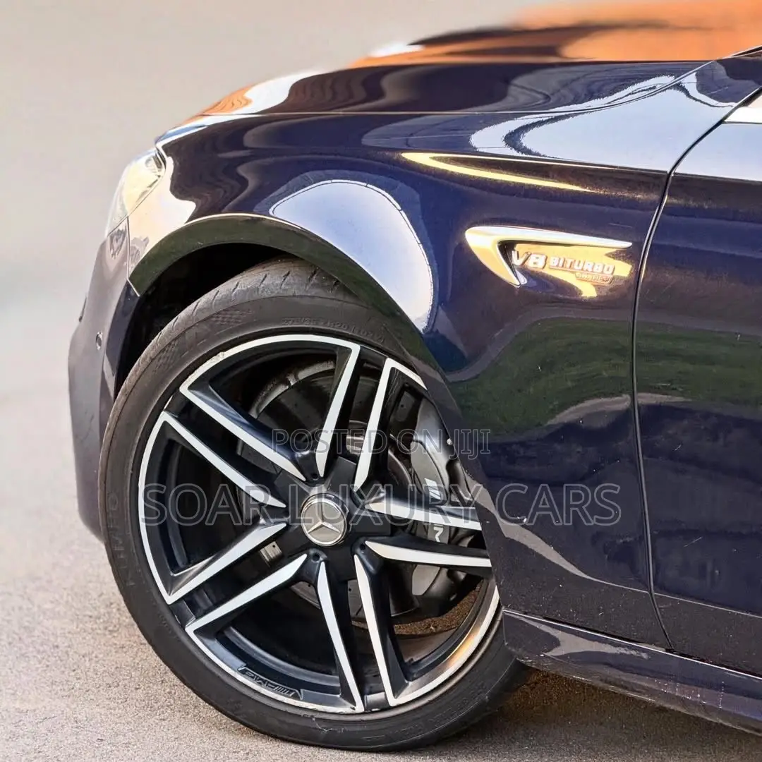 Mercedes-Benz E63 2019 Blue