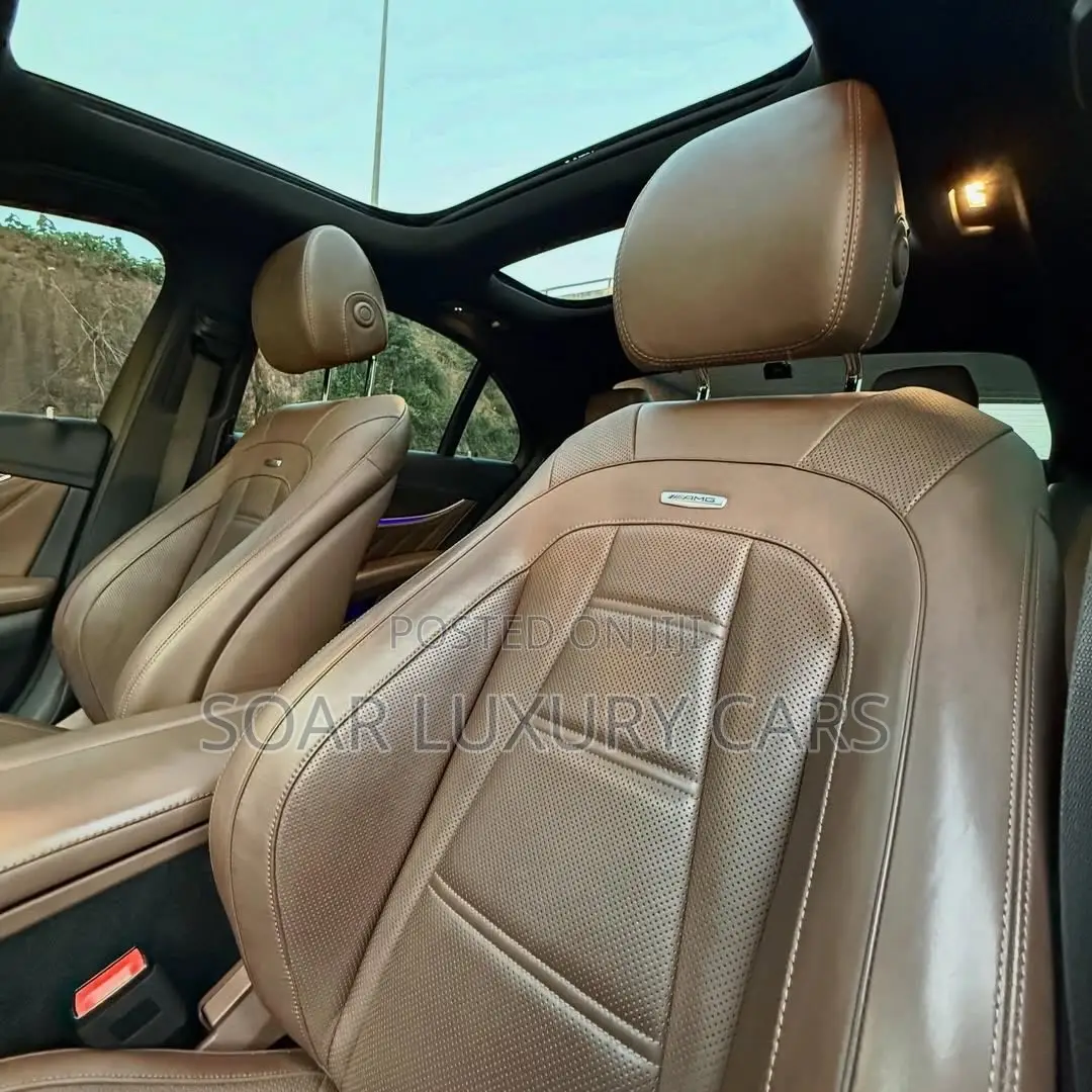 Mercedes-Benz E63 2019 Blue