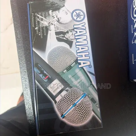 Yamaha Wired Microphone