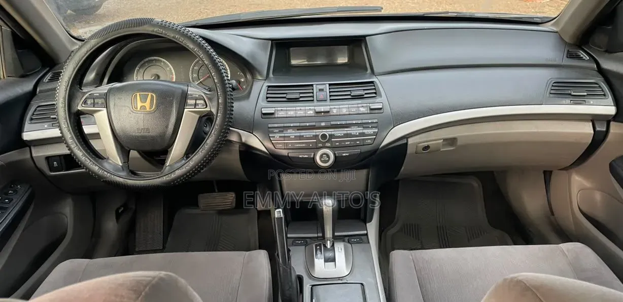 Honda Accord 2008 Silver