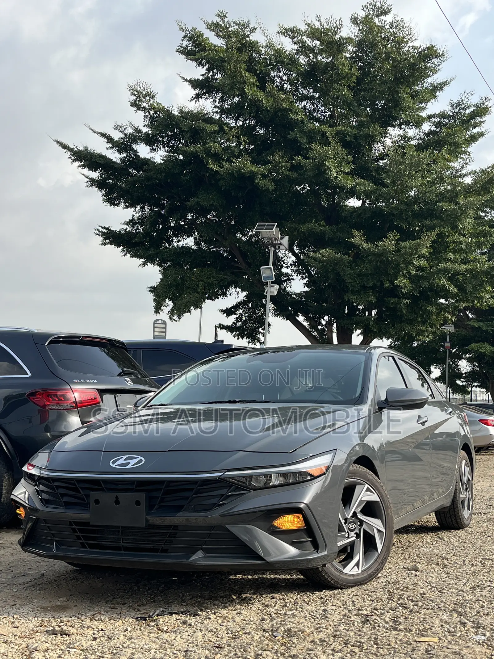 Hyundai Elantra 2025 Gray