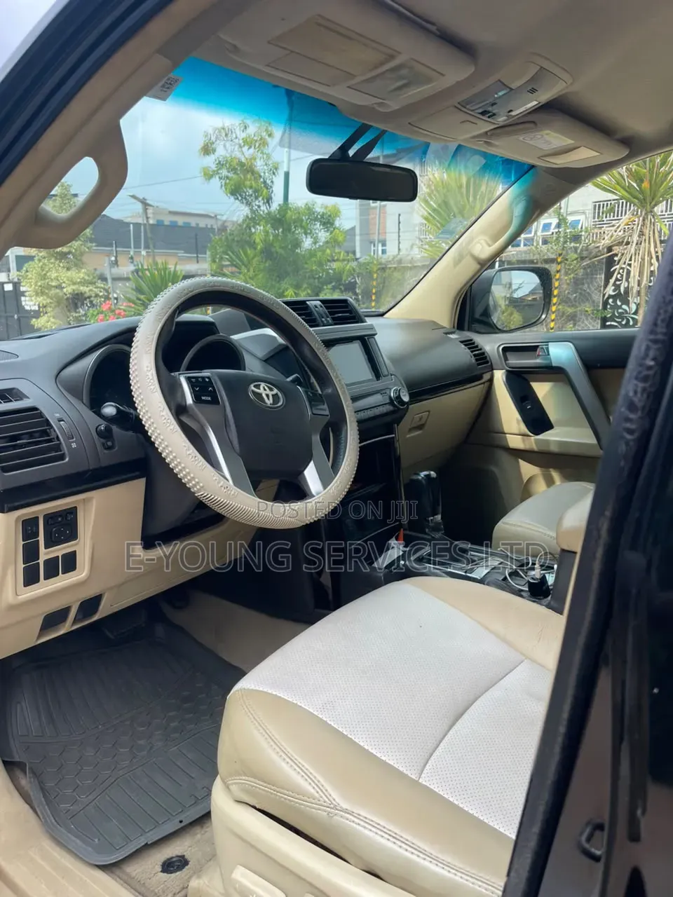 Toyota Land Cruiser Prado 2014 Black