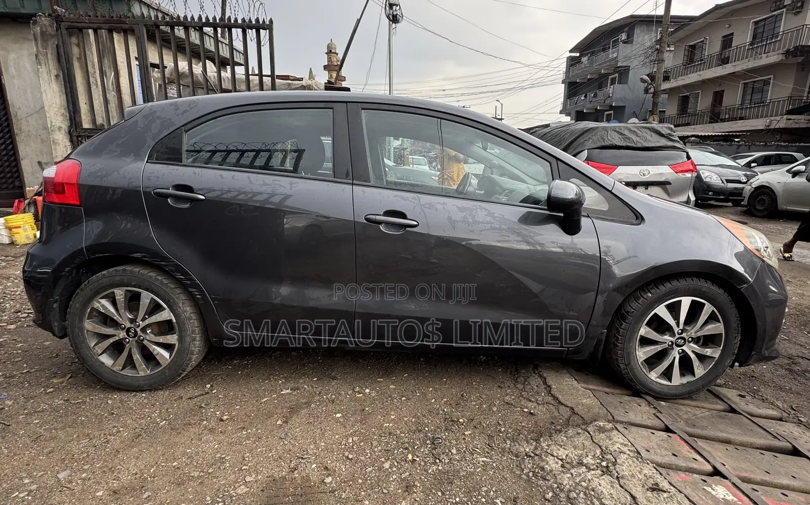Kia Rio SX 4dr Hatchback (1.6L 4cyl 6A) 2015 Gray