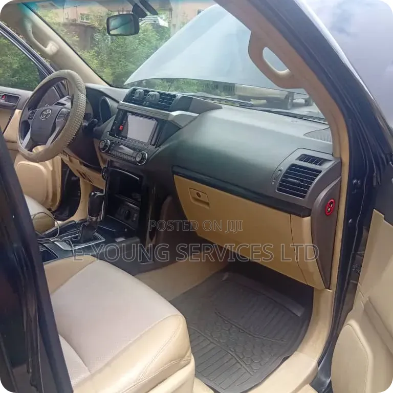 Toyota Land Cruiser Prado 2014 Black