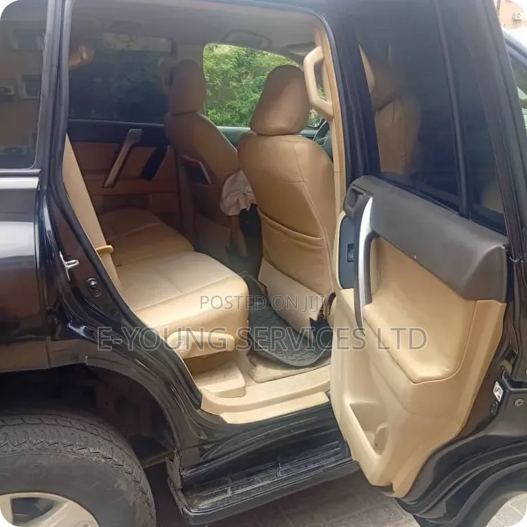 Toyota Land Cruiser Prado 2014 Black