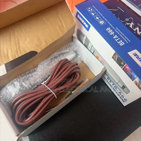 Shure Beta 666 Wired Microphone