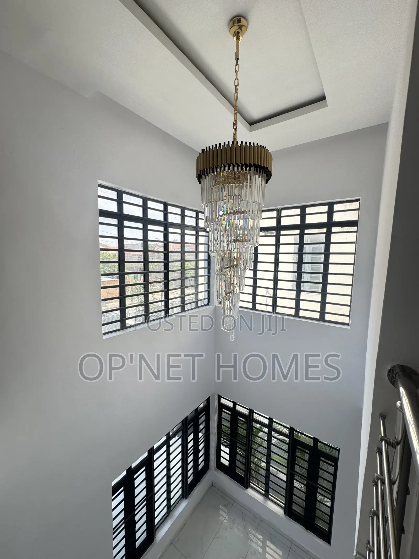 4bdrm Duplex in U3 Estate, Lekki Phase 1 for rent