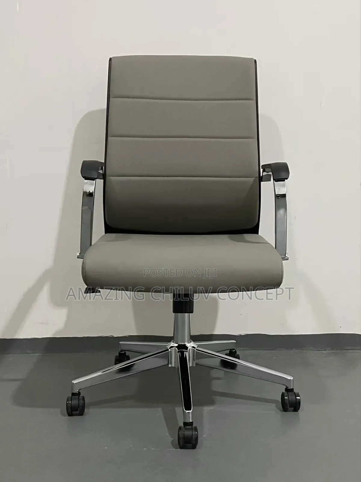 Luxury Mid-Back Executive Office Chair