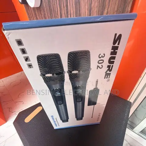 Shure 302 Wireless Microphone