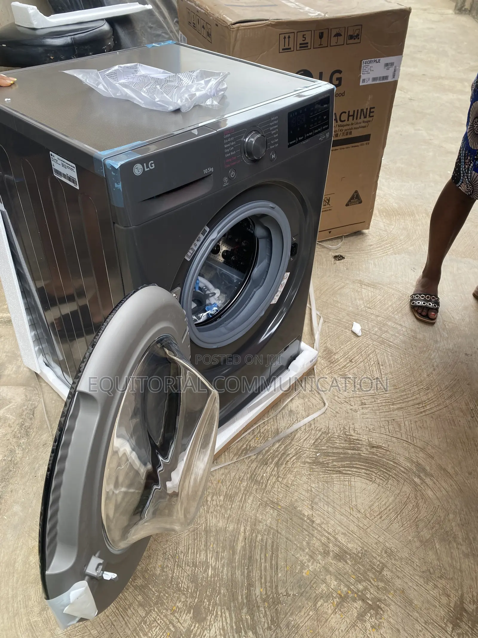 LG F4V3RYP6JE 10.5KG Front-Load Fabric Care Washer