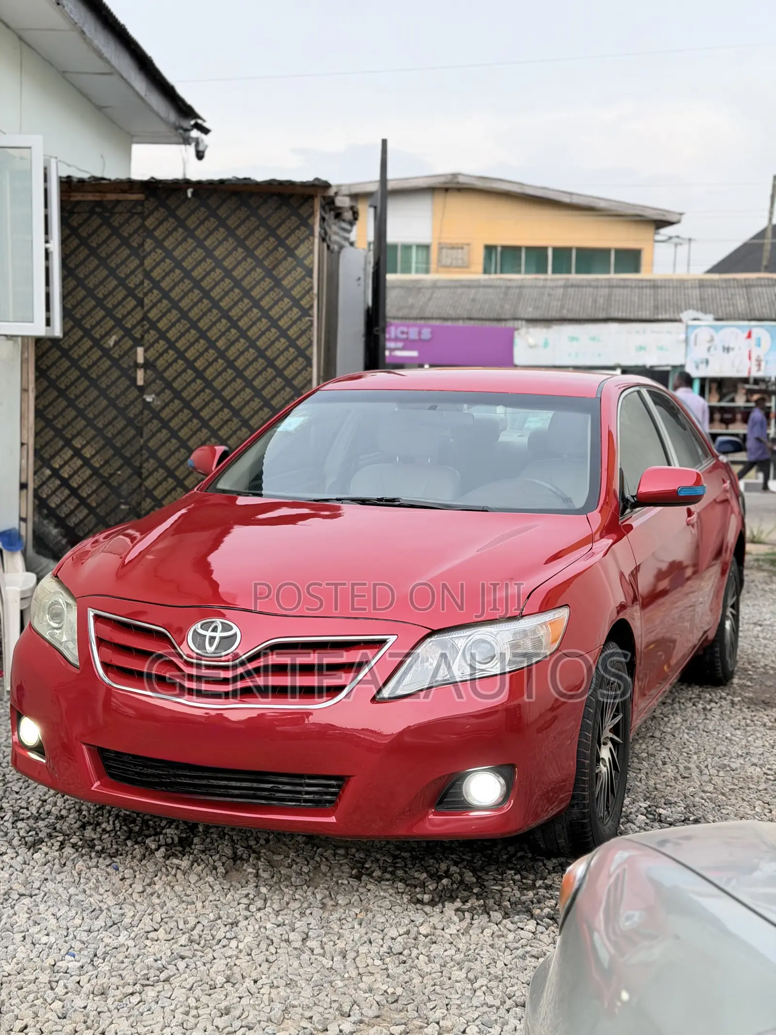 Toyota Camry 2010 Red