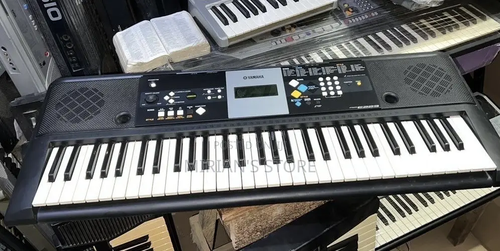 Yamaha Direct UK Used PSR-E223 Portable 61-Key Keyboard