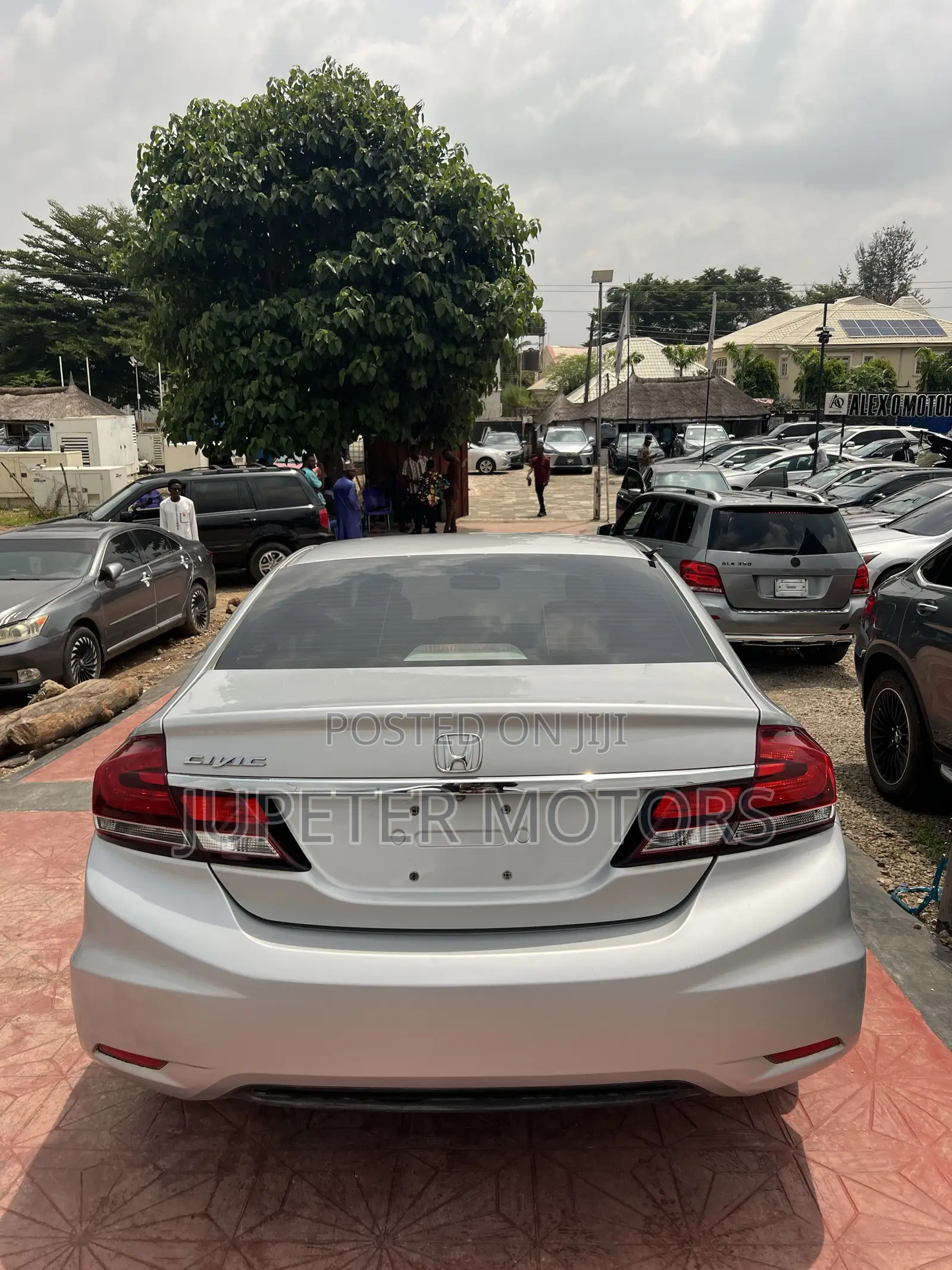 Honda Civic EX 4dr Sedan (1.8L 4cyl CVT) 2014 Silver