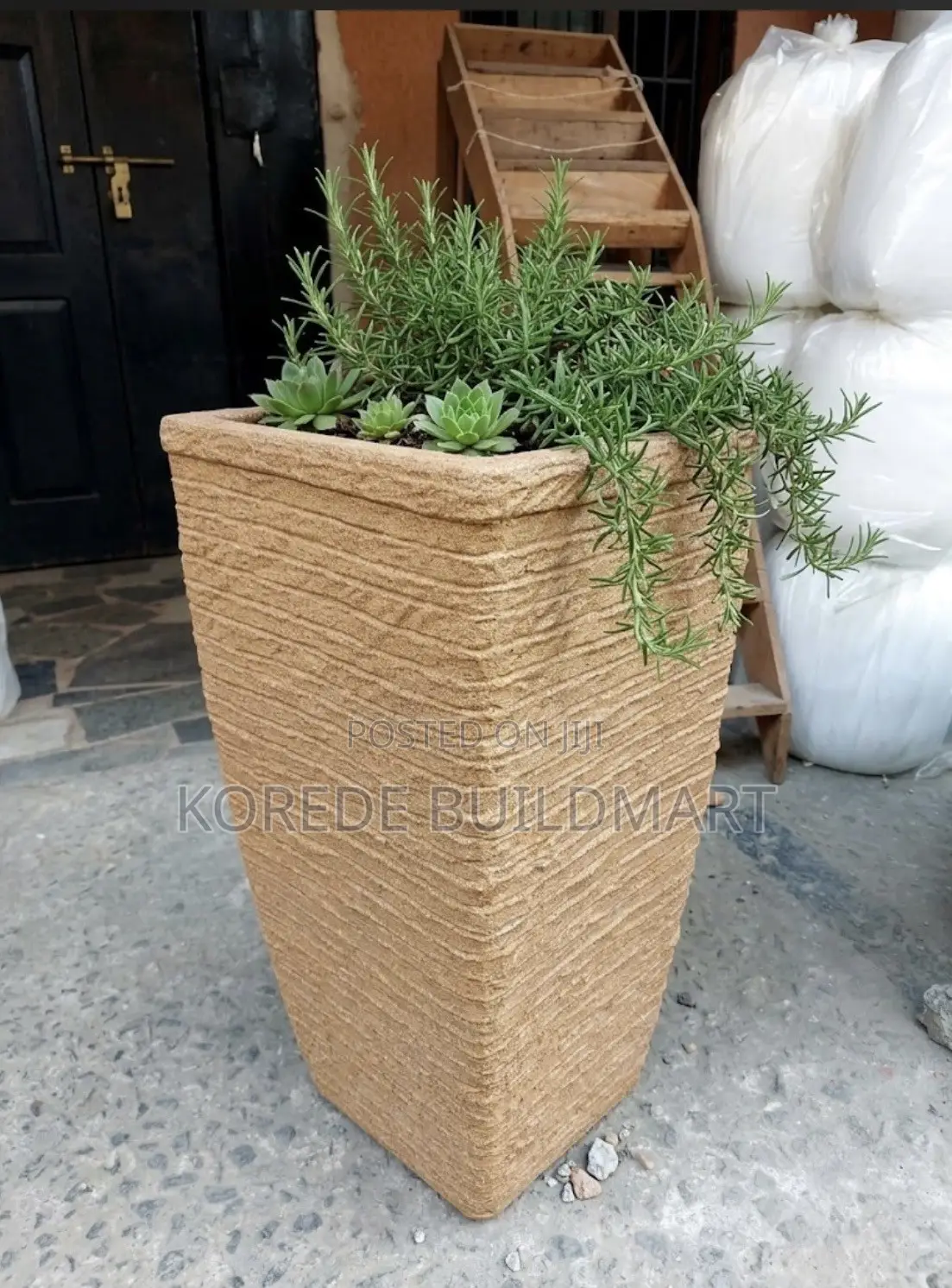 Stone Finish Concrete Flower Planter Pot
