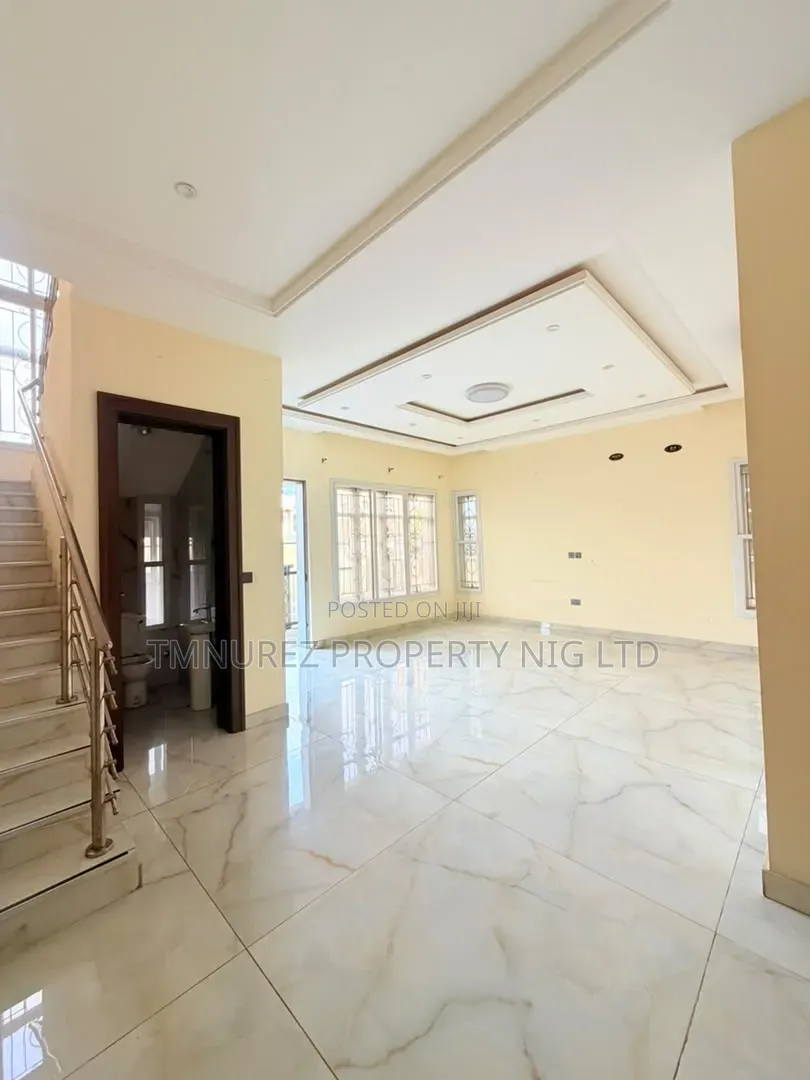 4bdrm Duplex in Ikeja GRA for sale
