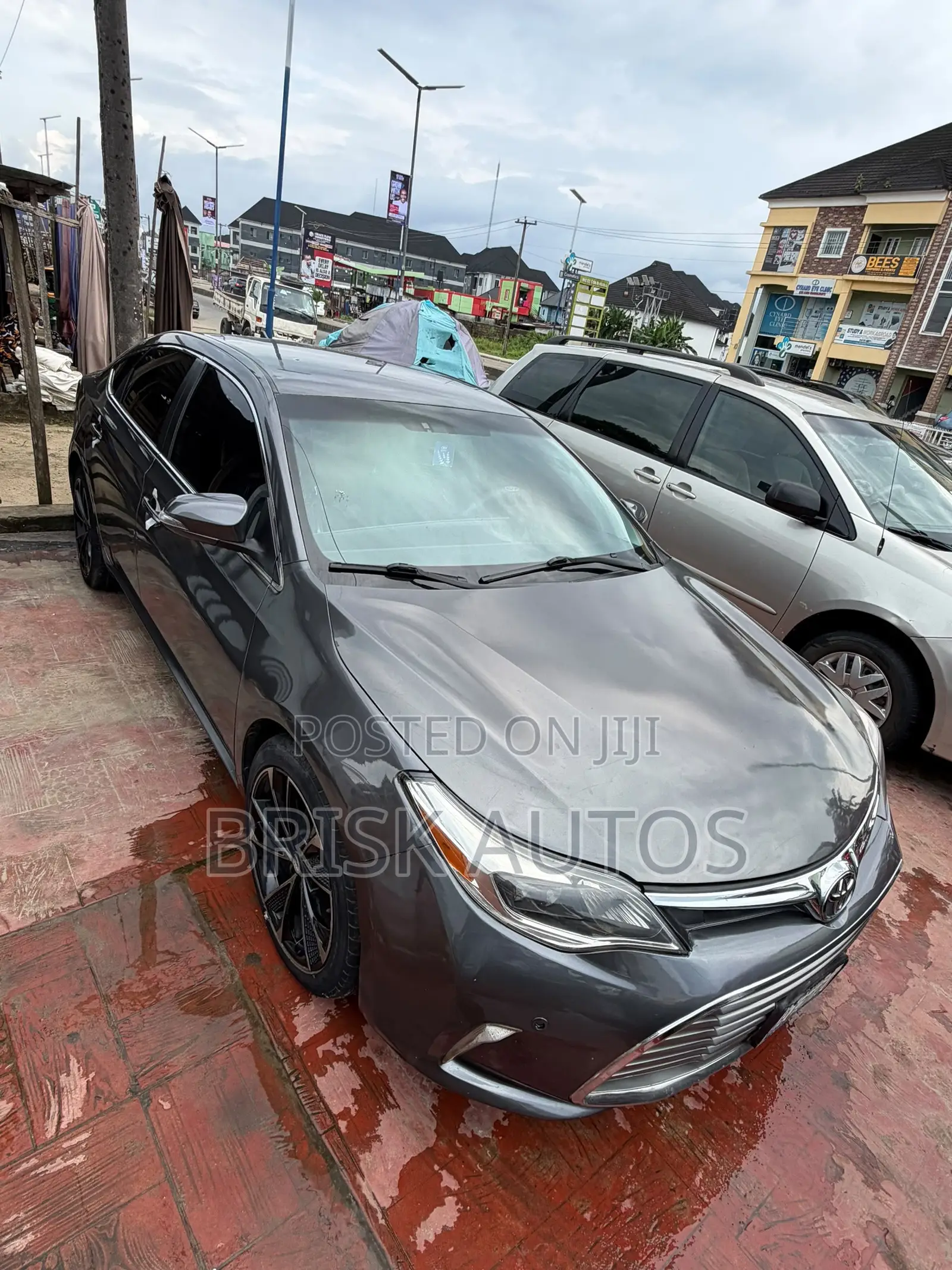 Toyota Avalon XLE 4dr Sedan (3.5L 6cyl 6A) 2014 Gray