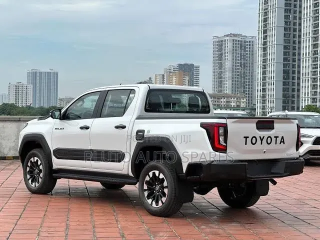 Upgrade Your Hilux 2015 to 2027 Model Exterior Kits