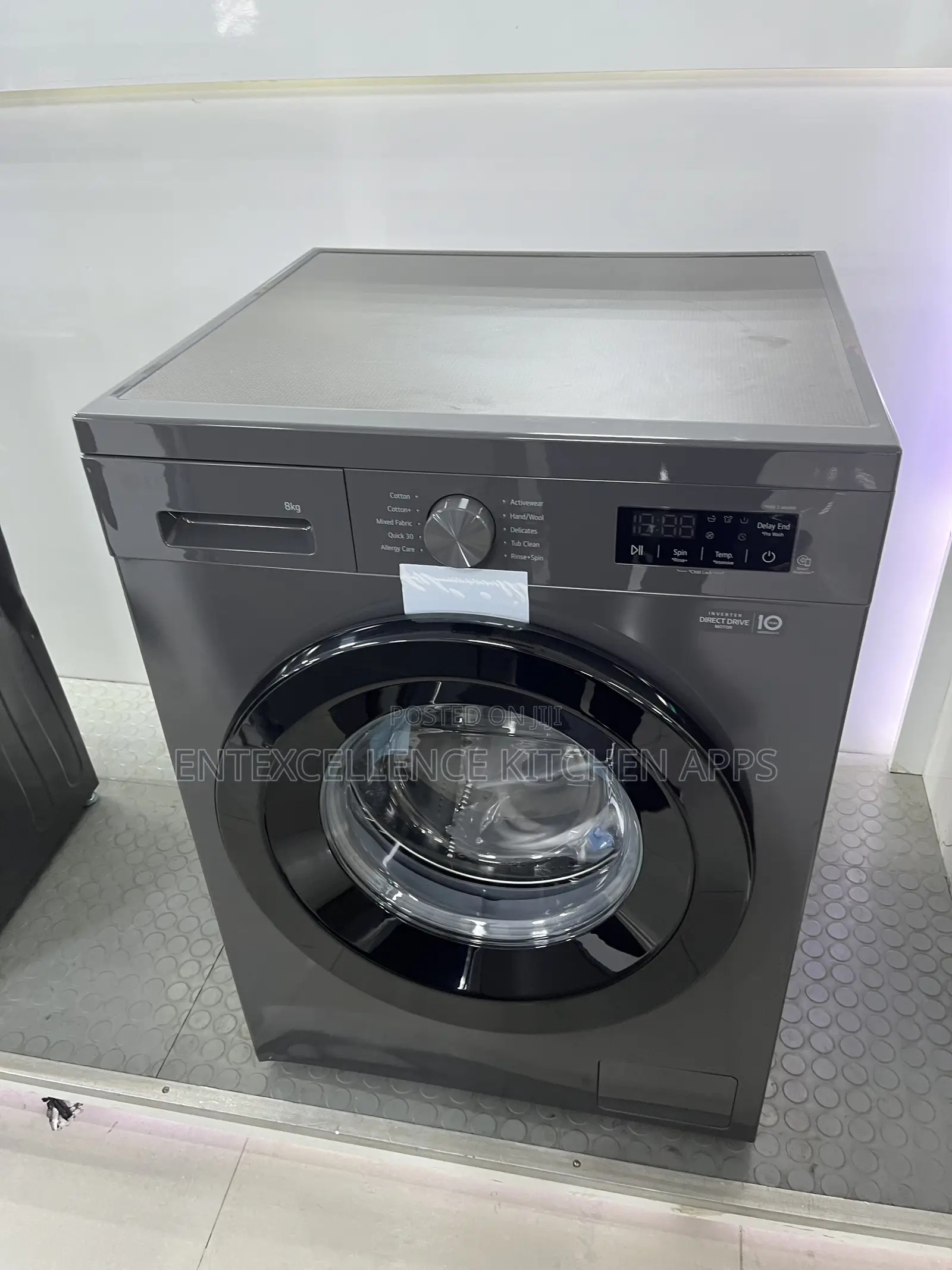 LG 13kg Wash and Dry Front Load Washing Machine
