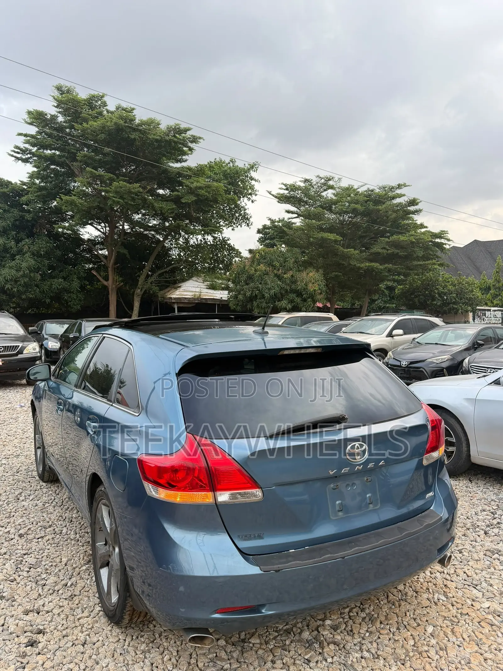 Toyota Venza AWD 2012 Blue
