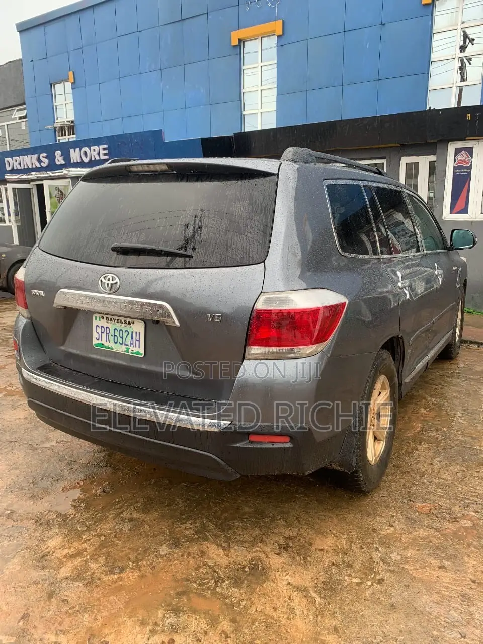 Toyota Highlander Limited 2011 Gray