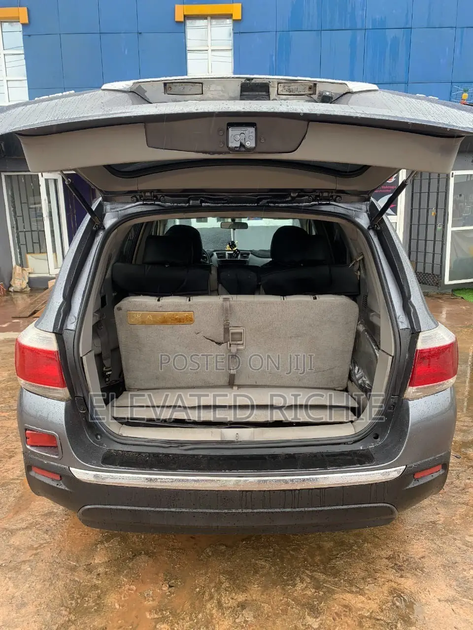 Toyota Highlander Limited 2011 Gray