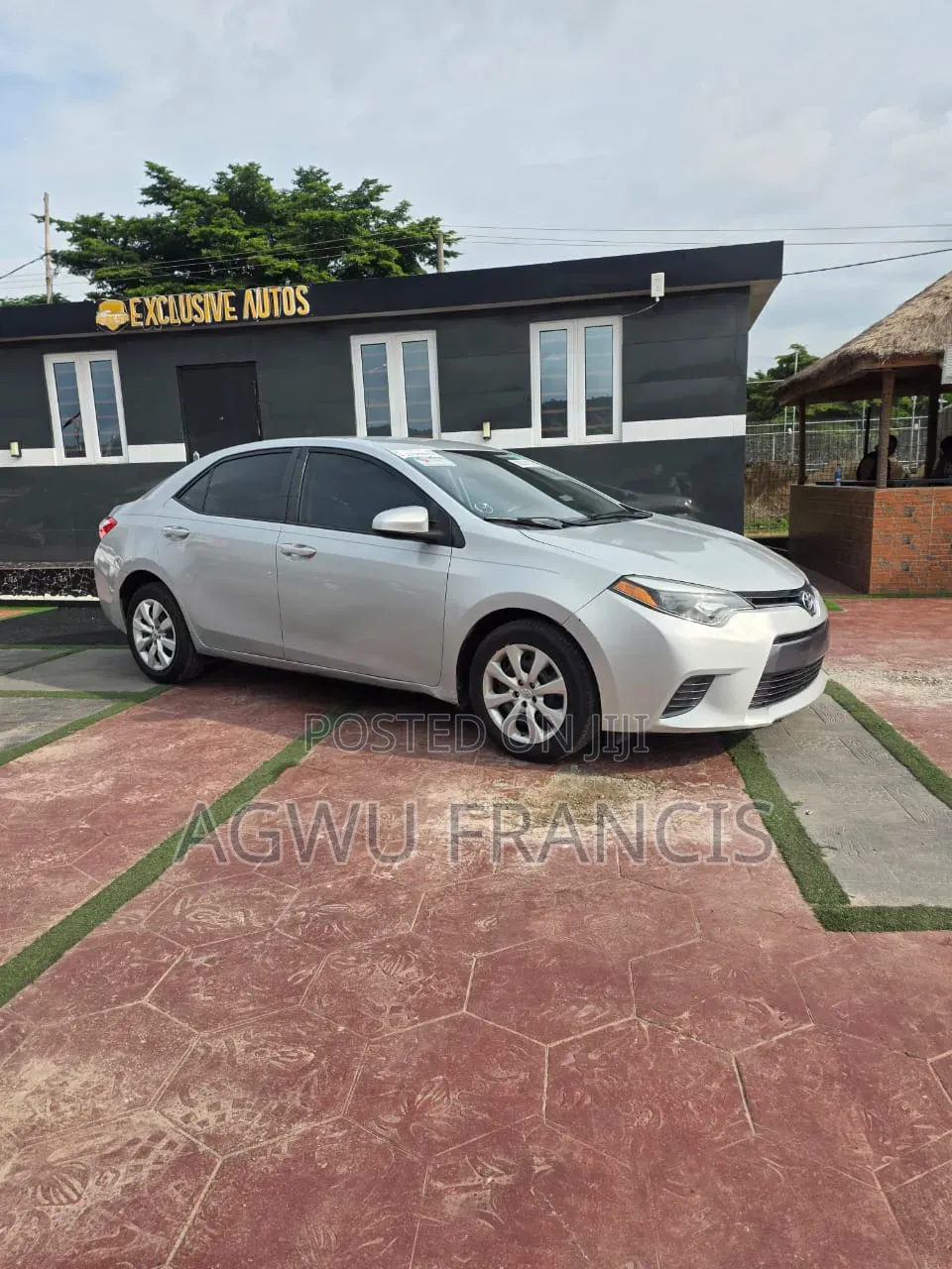 Toyota Corolla LE Eco 4dr Sedan (1.8L 4cyl CVT) 2015 Silver