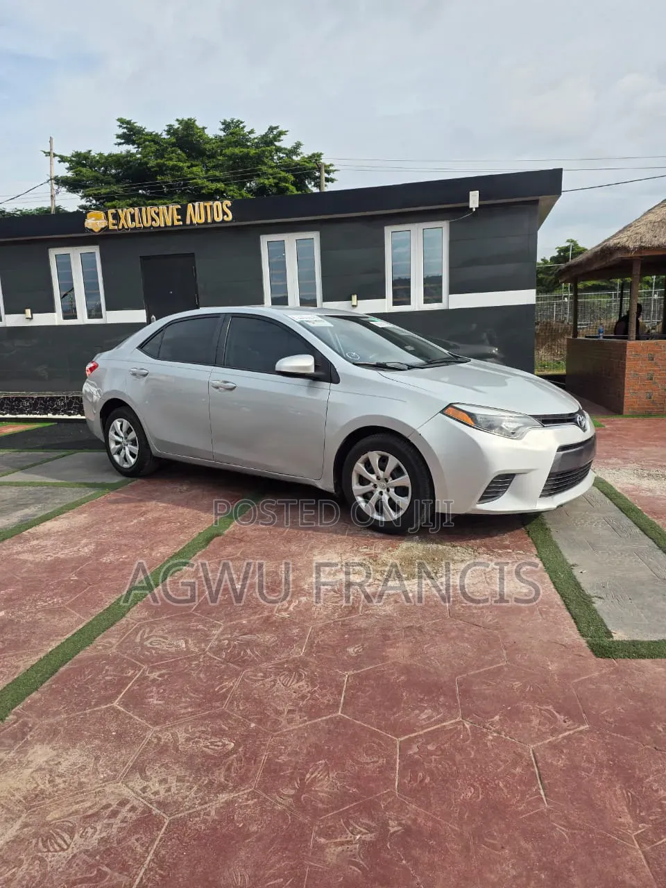 Toyota Corolla LE Eco 4dr Sedan (1.8L 4cyl CVT) 2015 Silver