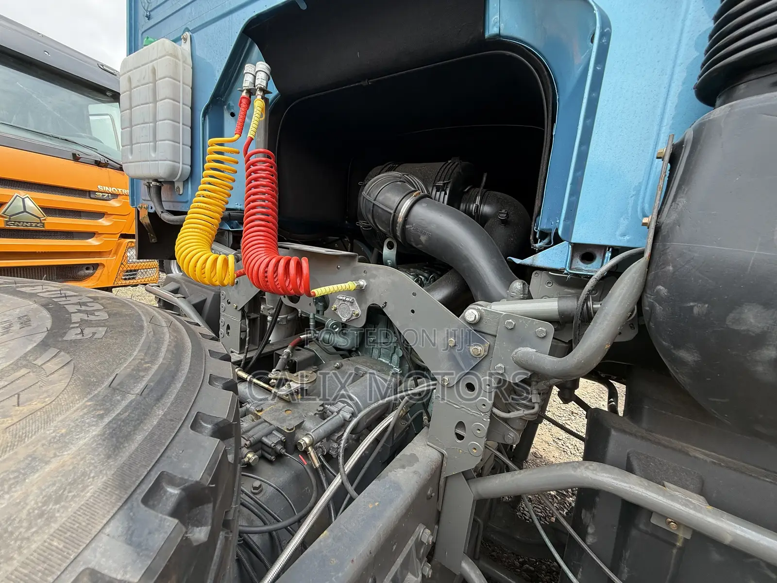 Foreign Used 371hp Howo Tractor Head Truck.