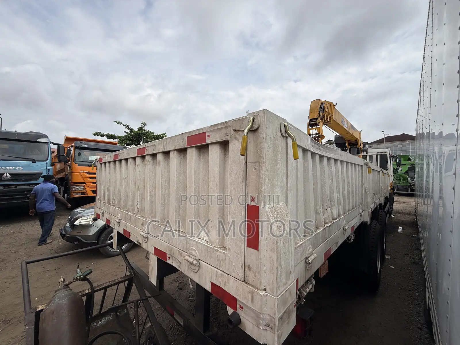 Brand New Howo Crane Truck 371hp With 18tonnes Hiab Truck.
