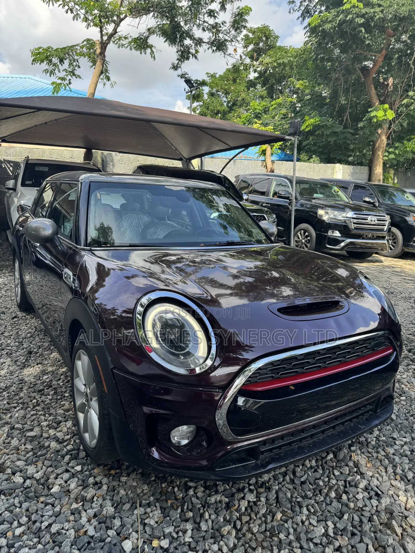 Mini Clubman Cooper S ALL4 2017 Brown