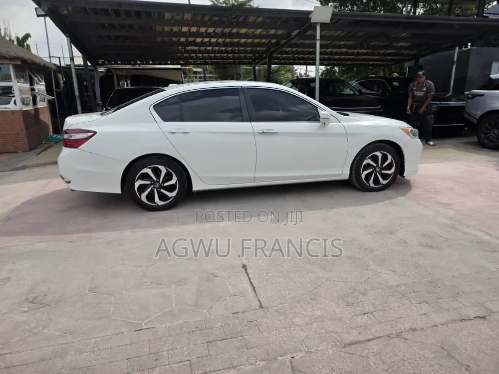 Honda Accord EX-L 4dr Sedan FWD (2.4L 4cyl 2A) 2017 White