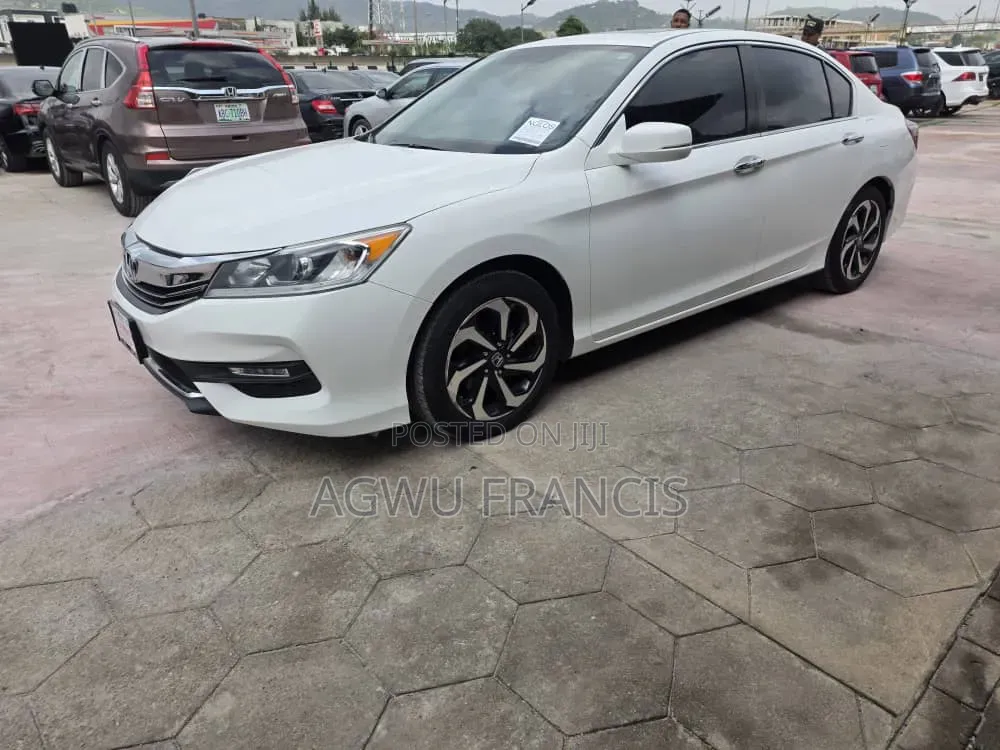 Honda Accord EX-L 4dr Sedan FWD (2.4L 4cyl 2A) 2017 White
