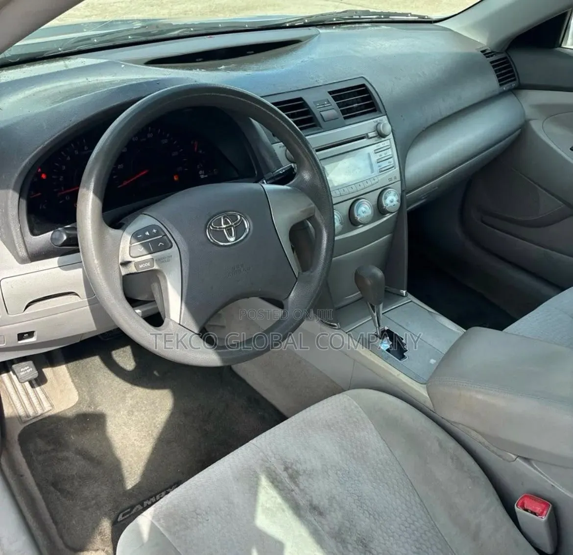 Toyota Camry LE 4dr Sedan (2.4L 4cyl 5A) 2009 Silver