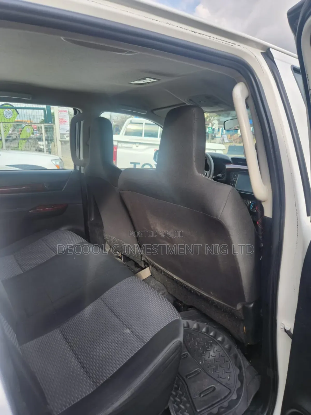 Toyota Hilux Revo Double Cab Petrol 2.7 AWD 2021 White