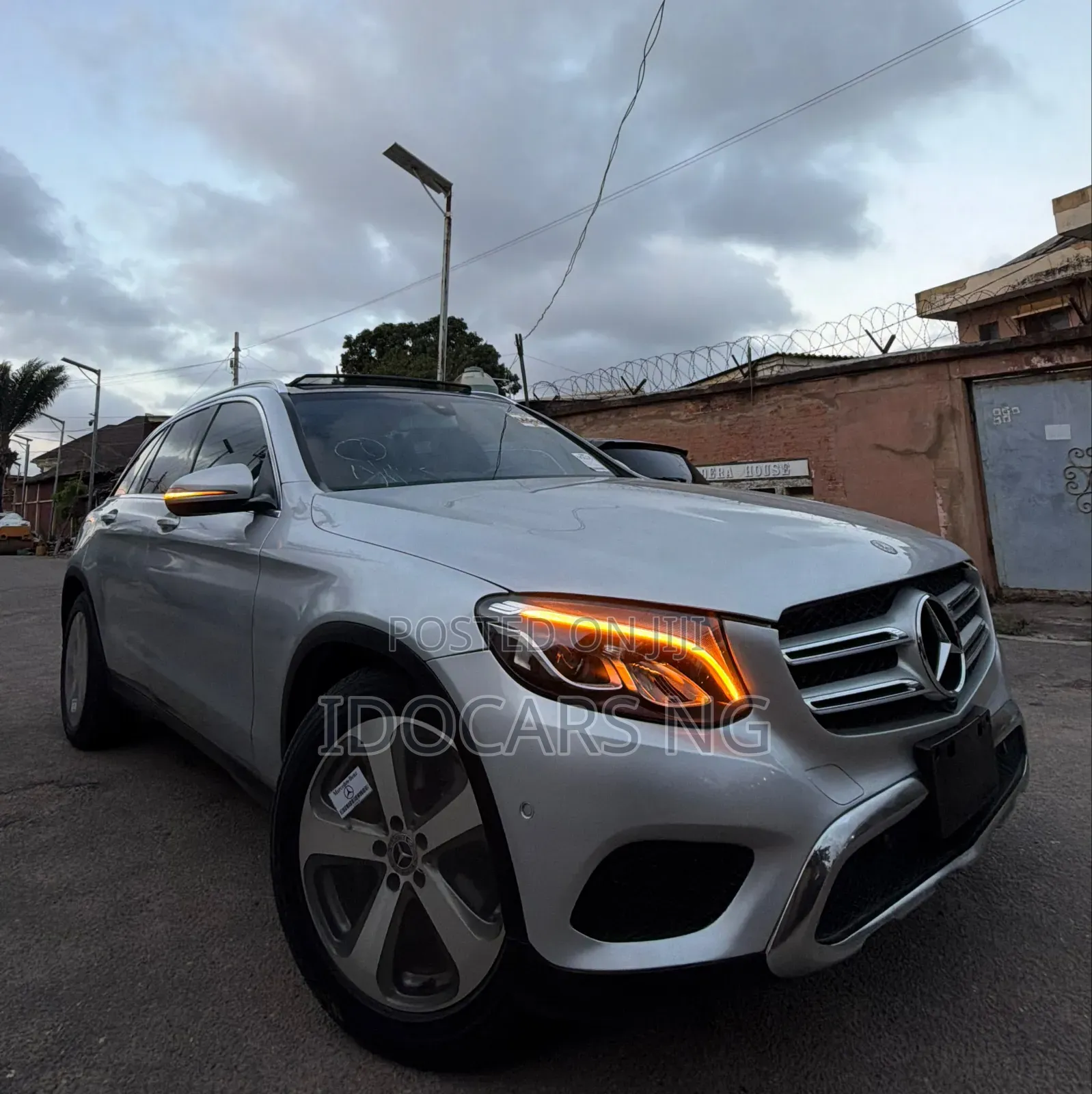 Mercedes-Benz GLC-Class 2018 Silver