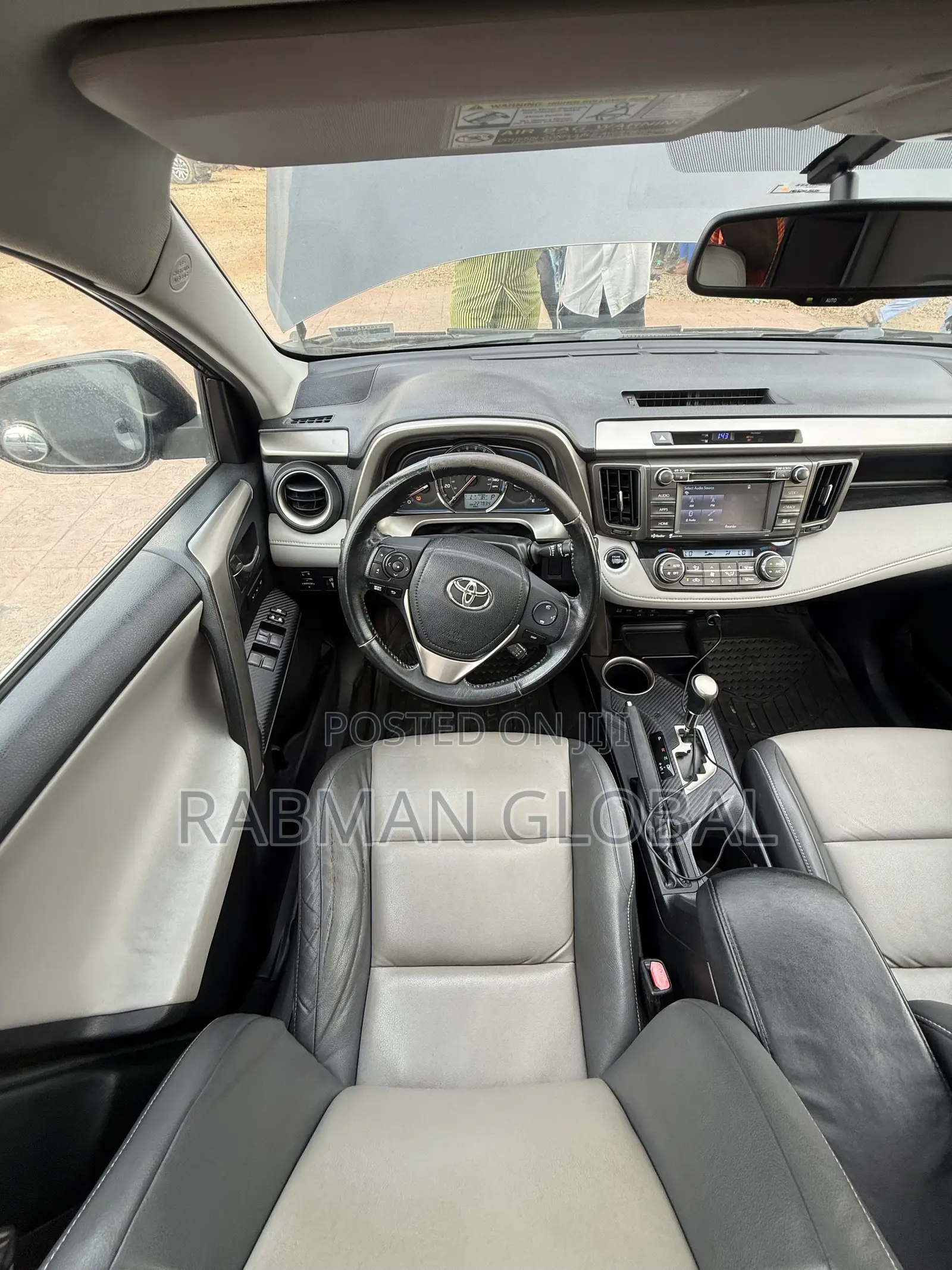 Toyota RAV4 Limited 4dr SUV (2.5L 4cyl 6A) 2015 Gray
