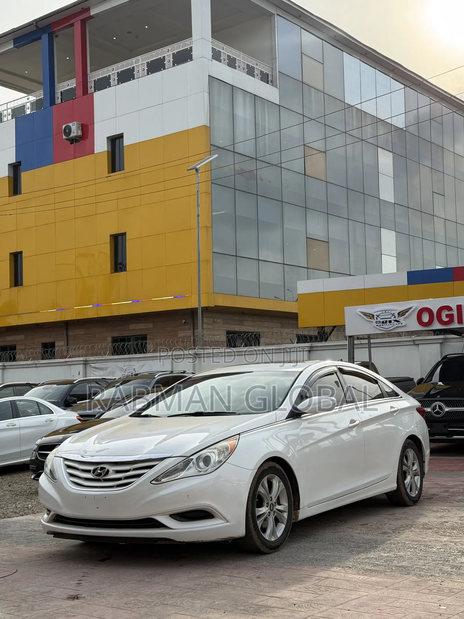 Hyundai Sonata 2010 White