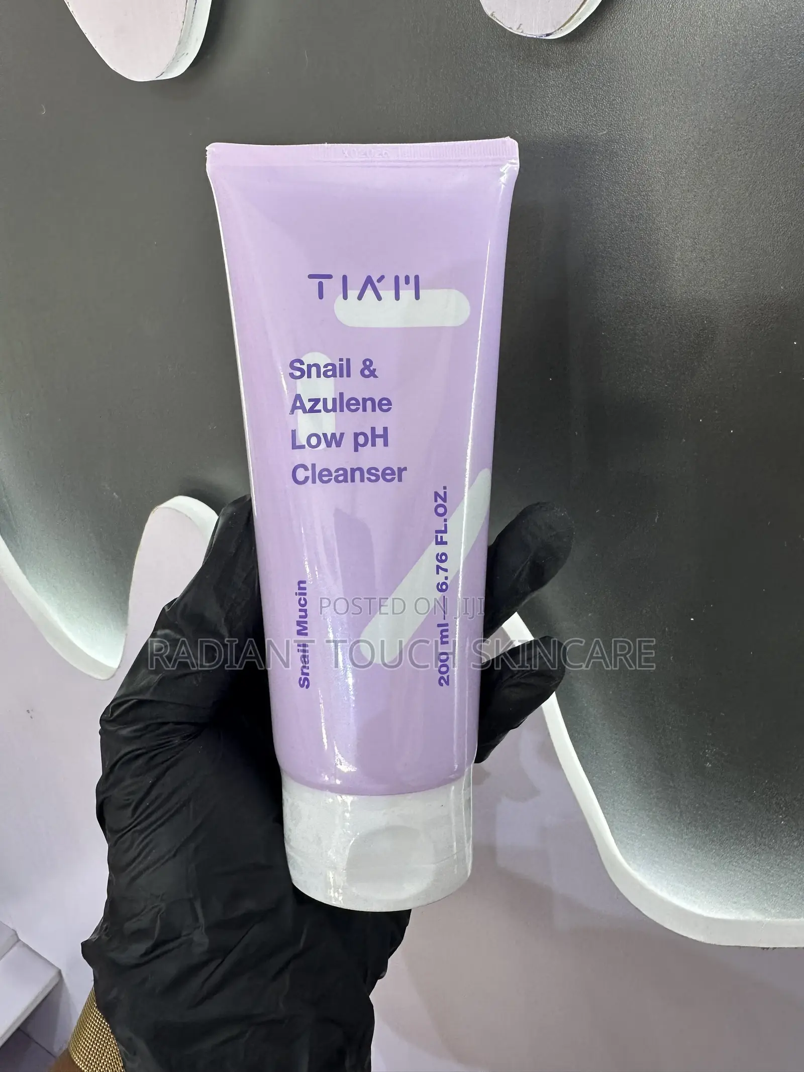 Tiam Snail & Azulene Low Ph Cleanser