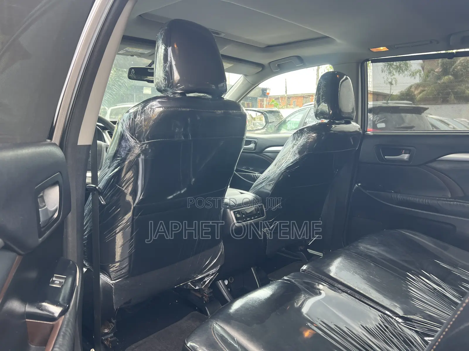 Toyota Highlander XLE 4dr SUV AWD (3.5L 6cyl 6A) 2015 Brown