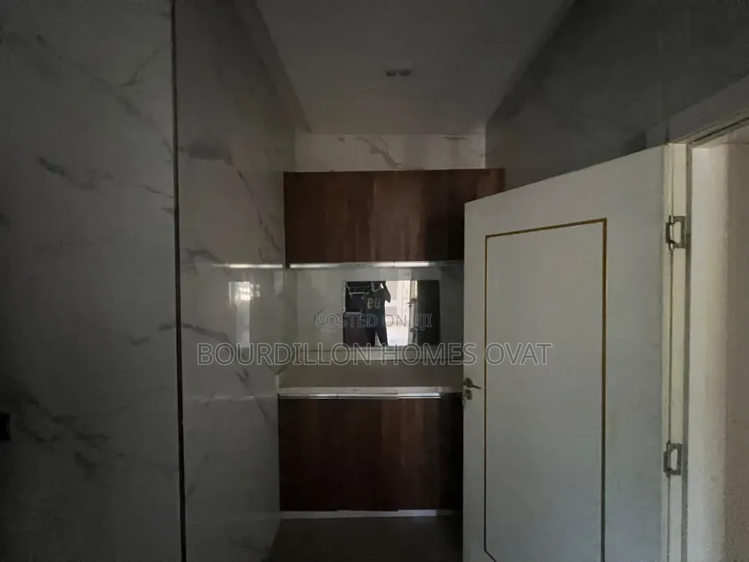 3bdrm Duplex in Banana Island Lagos for rent