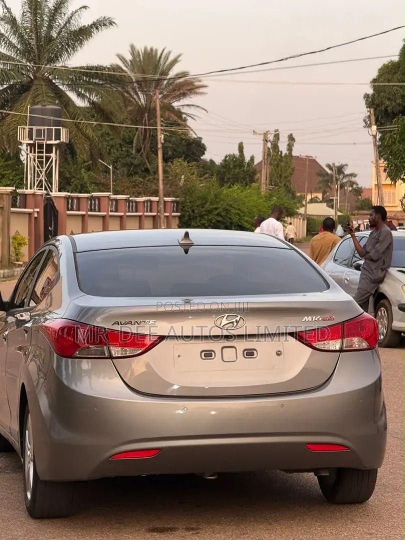 Hyundai Elantra 2015 Gray