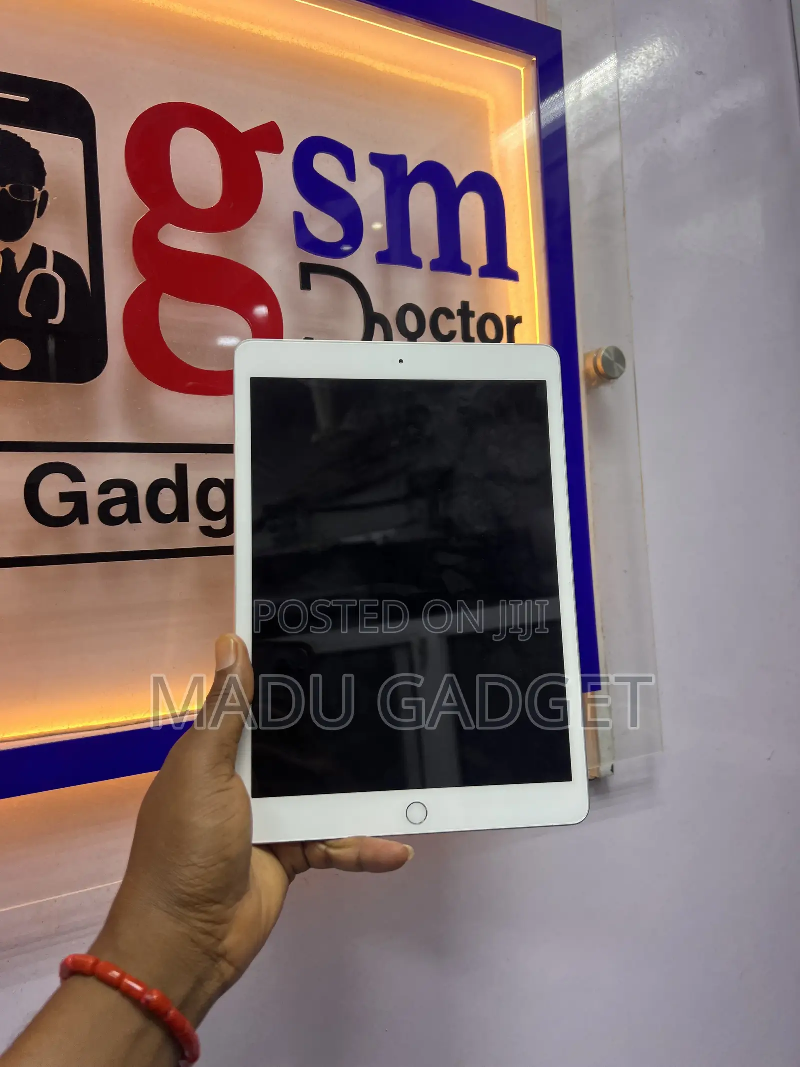 Apple iPad 10.2 (2019) 128 GB White