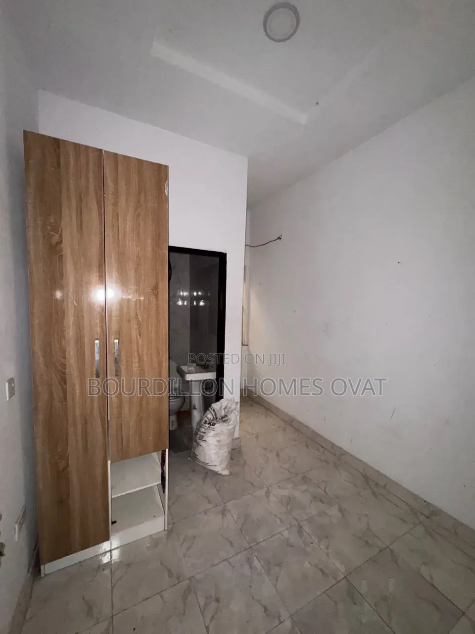 4bdrm Duplex in Ikota Gra Lekki for rent