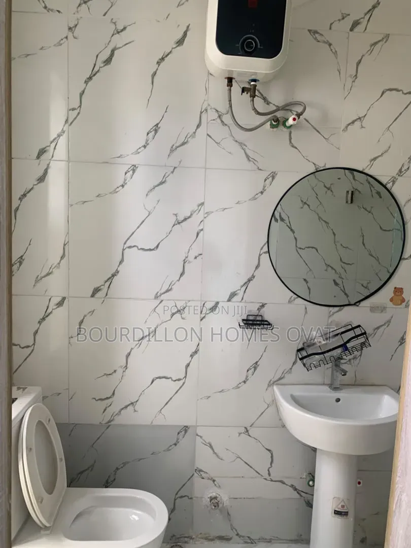 4bdrm Duplex in Ikota Gra Lekki for rent