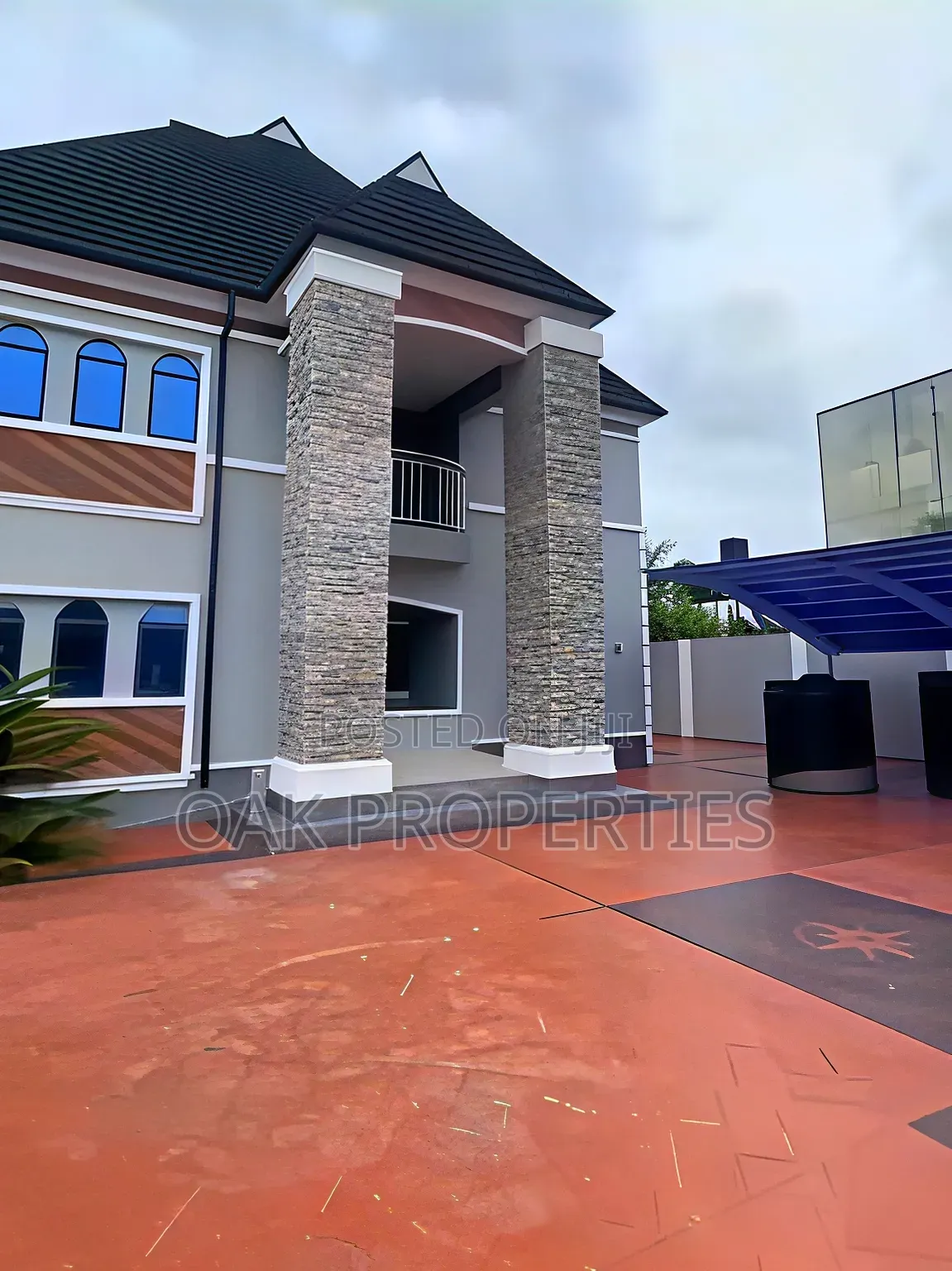 5bdrm Duplex in Shell Cooperative for sale