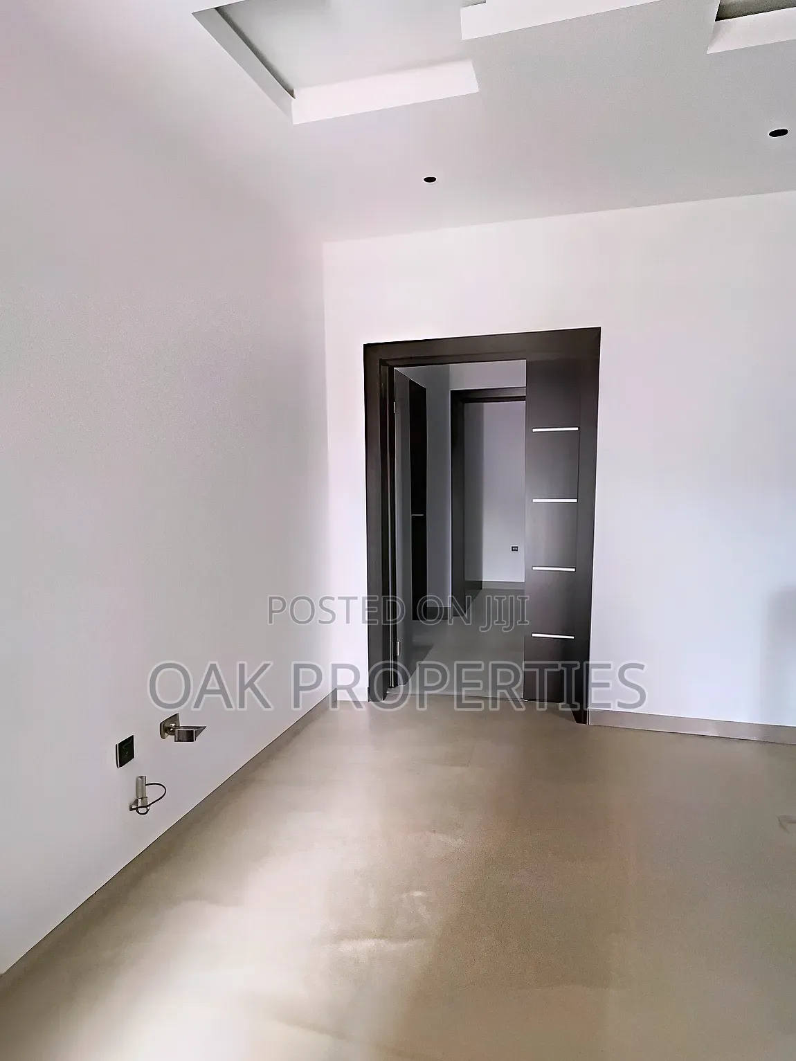 5bdrm Duplex in Shell Cooperative for sale